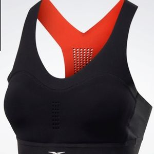 Reebok PureMove Bra Motion Sense ™